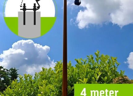 AlarmsysteemExpert.nl Donker houtstructuur cameramast met kantelanker 4 meter