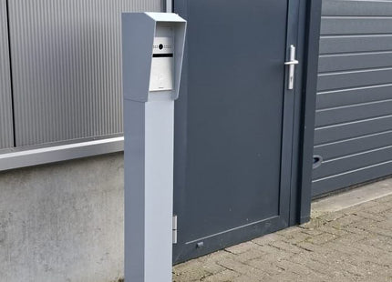 AlarmsysteemExpert.nl Intercomzuil 130cm, 15x15cm Dubbellaags gepoedercoat