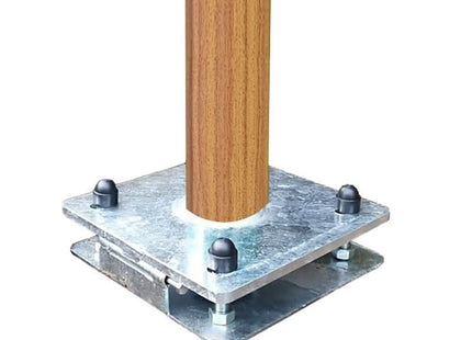 AlarmsysteemExpert.nl Lichte houtstructuur cameramast met kantelanker 4 meter