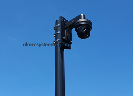 AlarmsysteemExpert.nl Ronde cameramast met kantelanker 4 meter Ø 90mm
