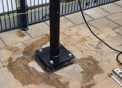 AlarmsysteemExpert.nl Ronde cameramast met kantelanker 5 meter Ø 90mm