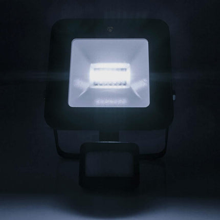Nedis SmartLife LED Schijnwerper met bewegingssensor